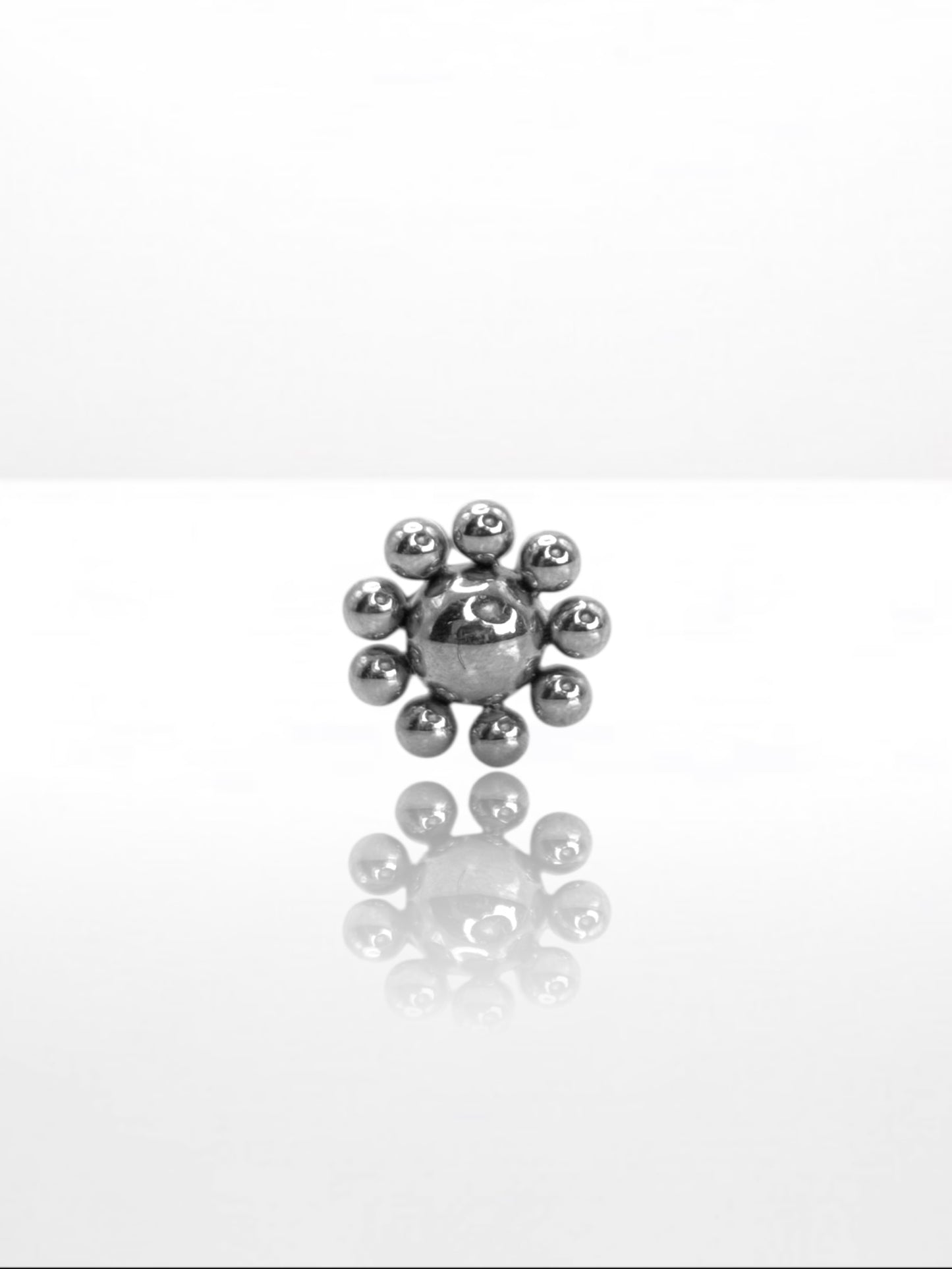 Titanium Simple Ball Flowers